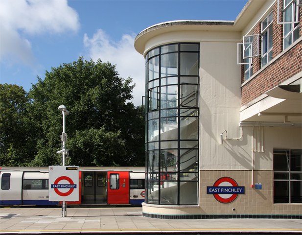 east finchley station