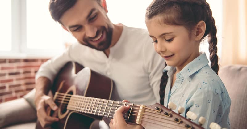 guitar lessons at home or online
