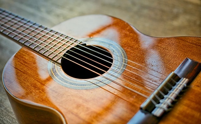 guitar lessons for children in oval, lambeth, se11 from £14 per lesson