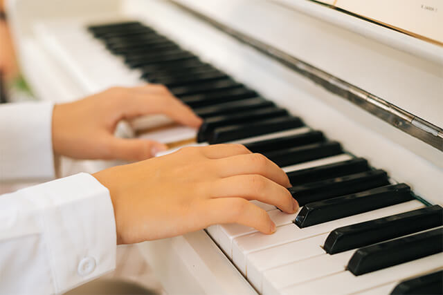 piano lessons for children in sutton, sm from £14 per lesson