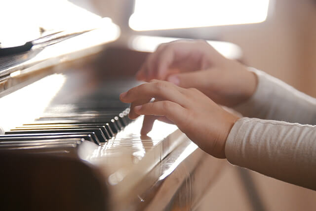 piano lessons for children in lewisham, se13 from £14 per lesson