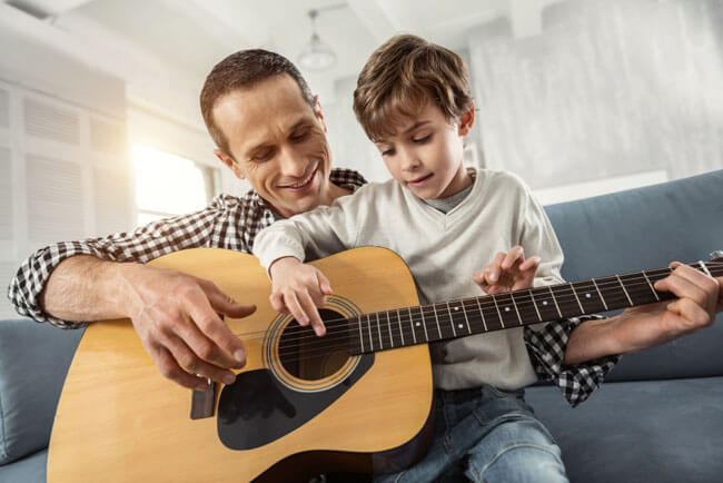 guitar lessons for children in dartford, da from £14 per lesson