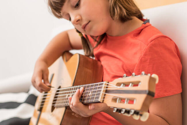 guitar lessons for children in hampstead, camden, nw3 from £14 per lesson