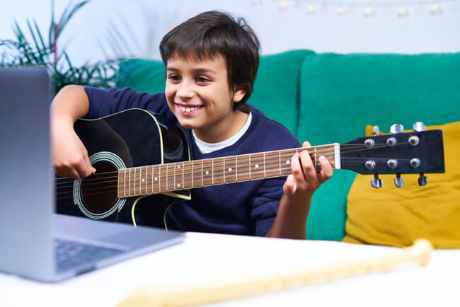guitar lessons for children in dalston kingsland, hackney, e8 from £14 per lesson