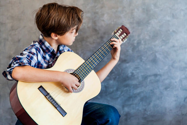 guitar lessons for children in homerton, hackney, e9 from £14 per lesson