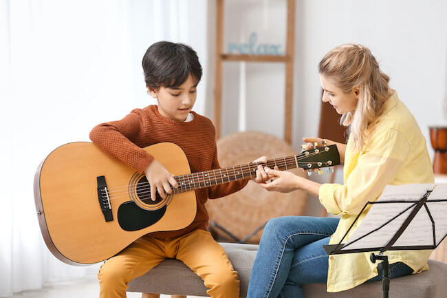 guitar lessons for children in dollis hill, brent, nw2 from £14 per lesson